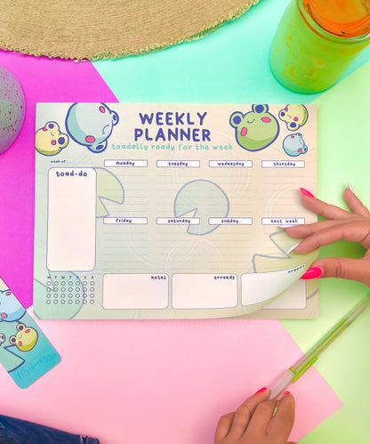 Froggy Weekly Planner by Meldoodles